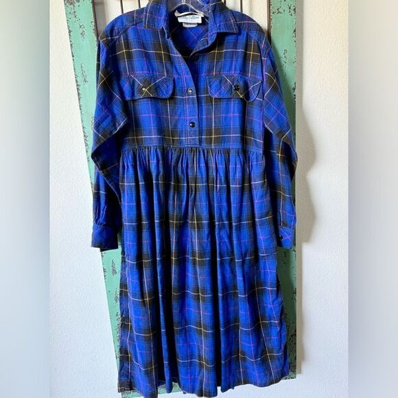 Vintage Saks cottage core dress. Size 10P. - Picture 5 of 7